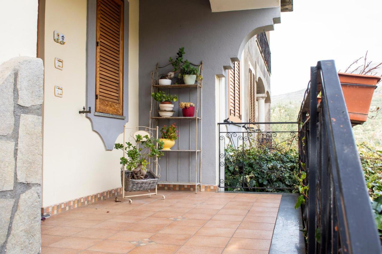 Villa Dei Fiori - Exclusive Villa With Garden In Sorrento Coast 비코에쿠엔세 외부 사진