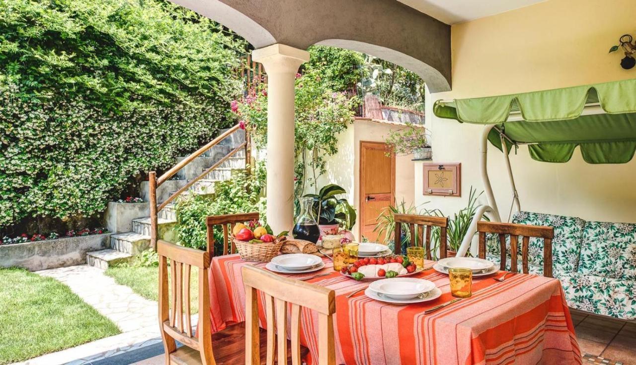 Villa Dei Fiori - Exclusive Villa With Garden In Sorrento Coast 비코에쿠엔세 외부 사진